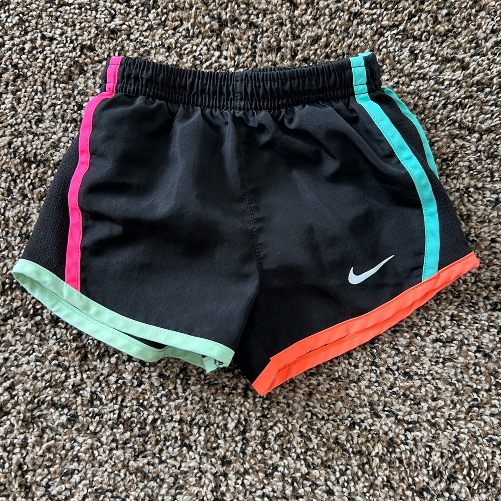 Multicolored 2t girls Nike running shorts.